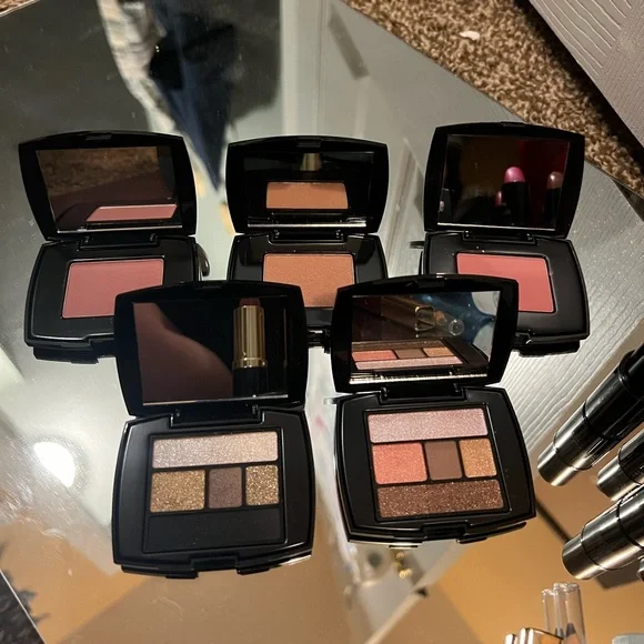 Lancôme & Estée Lauder Makeup Set - Picture 2 of 5